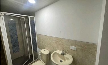 VENDO CASA SECTOR CORALES PEREIRA COD 8155194