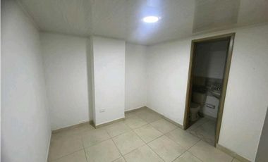 VENDO CASA SECTOR CORALES PEREIRA COD 8155194