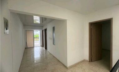 VENDO CASA SECTOR CORALES PEREIRA COD 8155194