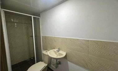 VENDO CASA SECTOR CORALES PEREIRA COD 8155194