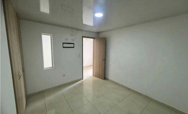 VENDO CASA SECTOR CORALES PEREIRA COD 8155194