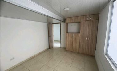 VENDO CASA SECTOR CORALES PEREIRA COD 8155194