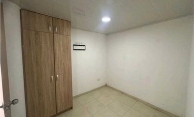 VENDO CASA SECTOR CORALES PEREIRA COD 8155194