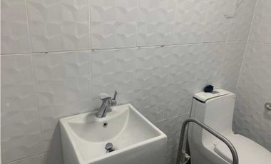 VENTA LOCAL COMERCIAL BARRIO LOS ALPES PEREIRA COD 8527214