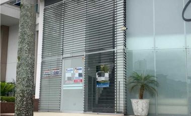 VENTA LOCAL COMERCIAL BARRIO LOS ALPES PEREIRA COD 8527214