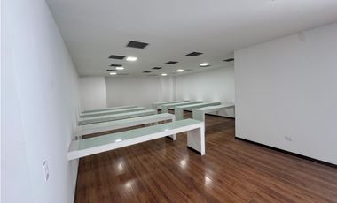 VENTA LOCAL COMERCIAL BARRIO LOS ALPES PEREIRA COD 8527214