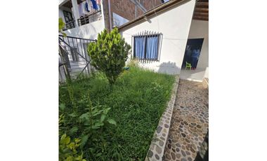 CASA LOTE EN LAS AFUERAS DE LA CEJA