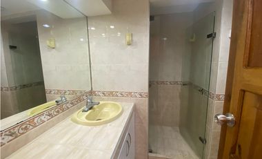 ALQUILO APARTAMENTO EN LOS ALPES COD 9004400