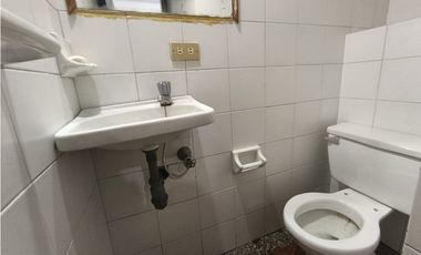 LOCAL EN ARRIENDO, MEDELLN P3