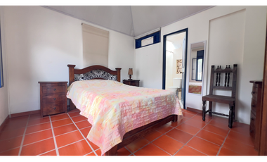 VENDE CASA QUINTA EN CASCO URBANO DE VILLETA