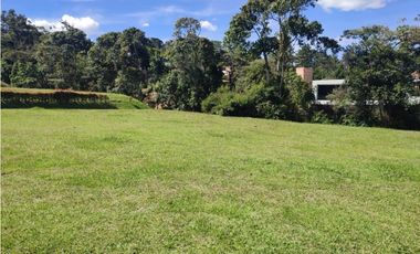 Hermoso  lote en venta el Retiro, unidad cerrada 2.500 m2