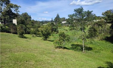 Hermoso  lote en venta el Retiro, unidad cerrada 2.500 m2