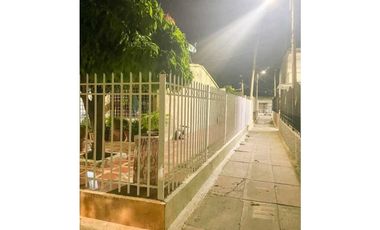 Casa de un piso para remodelar en  Santa Marta Colombia