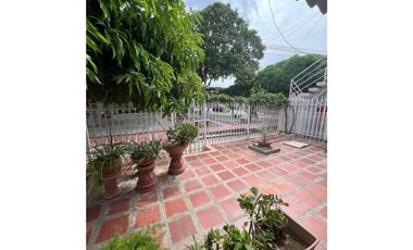 Casa de un piso para remodelar en  Santa Marta Colombia