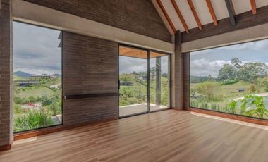 Venta de casa campestre en Monte Sereno, El Retiro – Refugio exclusivo