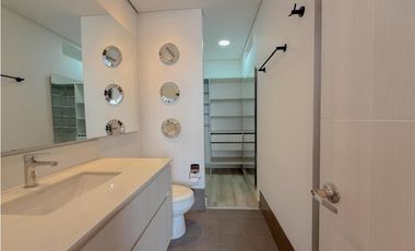 Amoblado ESPECTACULAR Apartamento Cerca al Tesoro Poblado