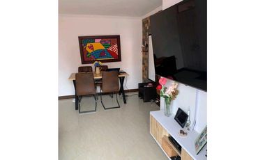 Lindo apartamento de 50 M2 en 210 mill en La Mesa Cund segundo piso