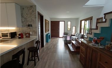 Casa en arriendo en unidad cerrada en La Ceja