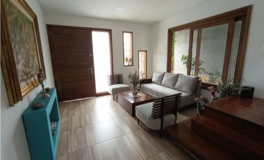 Casa en arriendo en unidad cerrada en La Ceja