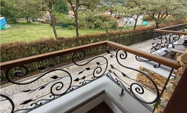 Casa en arriendo en unidad cerrada en La Ceja