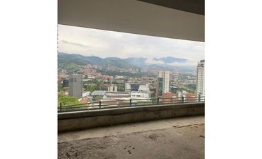 SE ARRIENDA OFICINA POBLADO