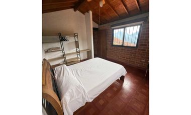 CASA FINCA AMOBLADA PARA LA VENTA UBICADA EN VENECIA-ANTIOQUIA