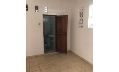 CASA DISPONIBLE EN ARRIENDO/VENTA EN EL CENTRO DE LA CIUDAD