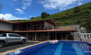 SE RENTA FINCA EN BETULIA PEREIRA