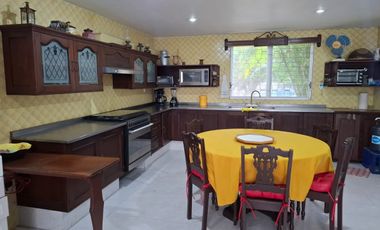 CASA RESIDENCIAL EN VENTA EN CAMPECHE BOSQUES DE CAMPECHE EN ESQUINA