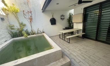 CASA EN VENTA EN CAMPECHE EN PRIVADA ARBOLEDAS 2