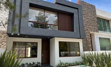 Casa Nueva en Venta – Altozano, Morelia