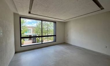 Casa Nueva en Venta – Altozano, Morelia