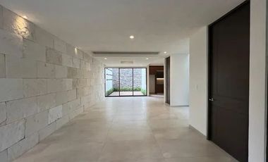 Casa Nueva en Venta – Altozano, Morelia