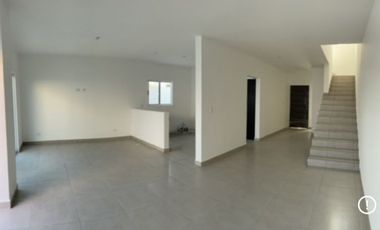CASA EN VENTA EN CUMBRES SANTORAL II, GARCÍA N.L. – ¡LISTA PARA ESTRENAR!