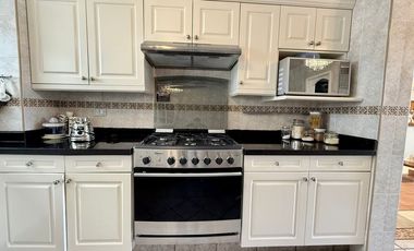 Casa residencial en VENTA en Marfil con Alberca