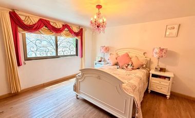 Casa residencial en VENTA en Marfil con Alberca