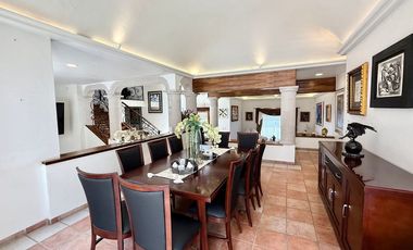 Casa residencial en VENTA en Marfil con Alberca