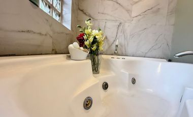 Casa residencial en VENTA en Marfil con Alberca