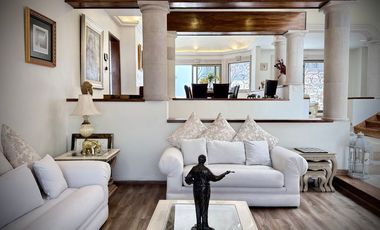 Casa residencial en VENTA en Marfil con Alberca