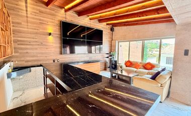 Casa residencial en VENTA en Marfil con Alberca