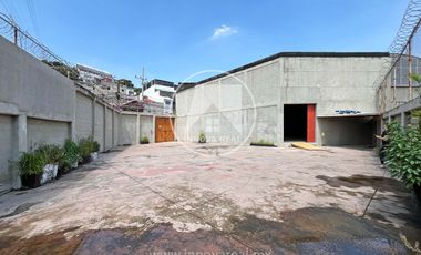 Bodegas Comerciales en San Miguel Xochimanga