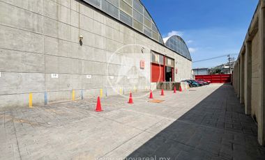 Bodegas Comerciales en San Miguel Xochimanga