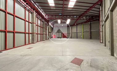 Bodegas Comerciales en San Miguel Xochimanga