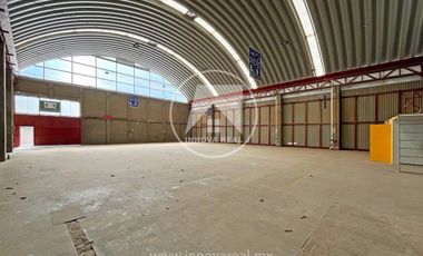 Bodegas Comerciales en San Miguel Xochimanga