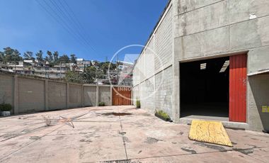 Bodegas Comerciales en San Miguel Xochimanga