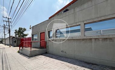 Bodegas Comerciales en San Miguel Xochimanga