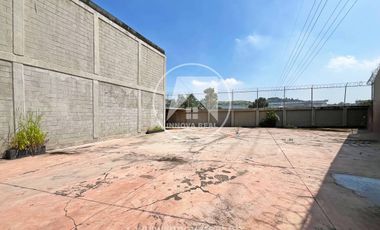 Bodegas Comerciales en San Miguel Xochimanga