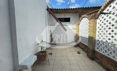 CASA EN ARRIENDO BARRIO CENTRO| 9317