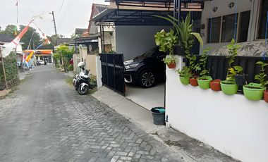 dijual rumah di bantul dalam perumahan sangat murah dekat kampus UMY