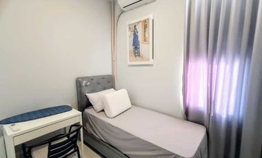 Sewa Rumah Cluster Modern 4 Kamar Tidur di Jati Padang Furnished